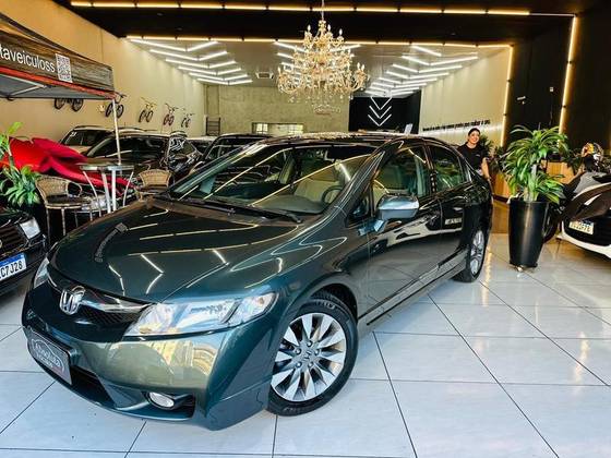 HONDA CIVIC 1.8 EXS 16V FLEX 4P AUTOMÁTICO HONDA CIVIC 1.8 EXS 16V FLEX 4P AUTOMÁTICO